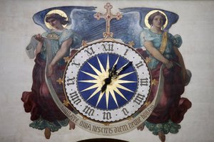 Paris, Frankreich. Uhr der Kirche Saint Germain l