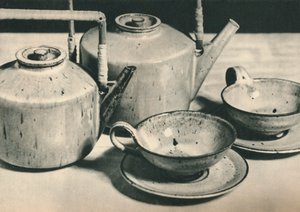 Teil des Teeservices der Werkstätten der Stadt Halle, 1928 von Unbekannt