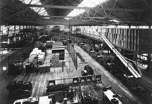 Teil der Produktionslinie in Fords Highland Park Fabrik, Detroit, Michigan, USA (ca. 1914)