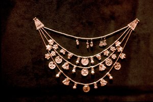 Phönizischer Goldschmuck, 5. Jahrhundert v. Chr.