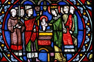 Kollegiatkirche von Poissy. Buntglasfenster. Taufe des Heiligen Ludwig, Poissy, Frankreich von Unbekannt
