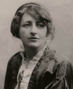 Porträt der Gräfin Fanny Franziska zu Reventlow 1871-1918, ca. 1900