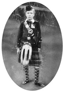 Prinz Albert in Highland-Kleidung, Sandringham, Norfolk, 1909
