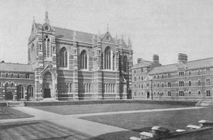 Quadrangle, Keble College, Oxford, 1904 von Unbekannt