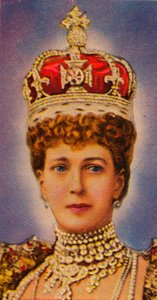 Königin Alexandra, Gemahlin von König Edward VII., bei ihrer Krönung, 1902