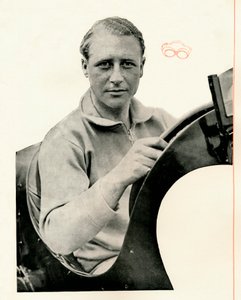 Rennbahnreflexion von Hon. Brian Lewis Ein Fest ohne Buden ist wie ein Auto ohne Räder