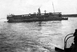 Rotes Kreuz Flussboot auf dem Tigris, Mesopotamien, Erster Weltkrieg, 1918 von Unbekannt