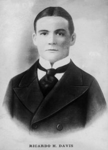 Ricardo H. Davis, 1920er Jahre