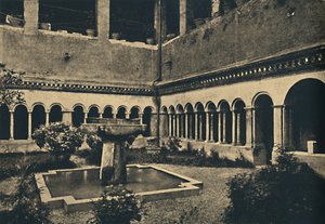 Rom - Kreuzgänge der SS. Quattro Coronati auf dem Caelius-Hügel. Erbaut 1113, 1910