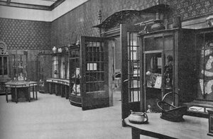 Raum der österreichischen Kunst- und Gewerbeschulen, St. Louis, 1905 von Unbekannt
