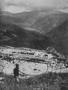 Ruinen des Apollontempels in Delphi, 1913 von Unbekannt