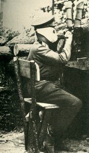 Russischer Soldat mit Periskopgewehr, Erster Weltkrieg