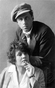 Russischer Theaterdirektor Wsewolod Meyerhold und seine Frau, Schauspielerin Sinaida Raich, frühe 1920er Jahre von Unbekannt