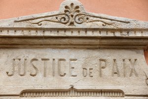 Saint Tropez, Rathaus. Gerechtigkeit und Frieden, Saint-Tropez, Frankreich von Unbekannt