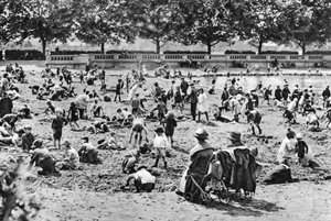 Sandgrube, Bishops Park, Fulham, London, 1926-1927 von Unbekannt