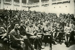 Soldatenvertreter der russischen Armeen in der Douma, 1919 von Unbekannt