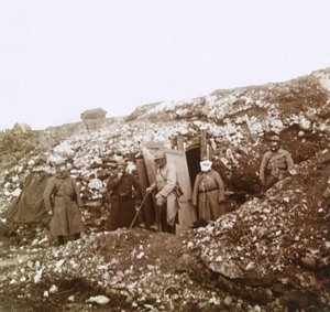 Soldaten mit Gasmasken, um 1914-um 1918