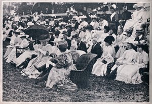 Einige der Zuschauer bei den Guards Sports in Chelsea, 1906