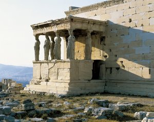Südseite des Erechtheion-Tempels, Akropolis von Athen. Fotografie