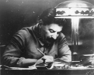 Sowjetführer Josef Stalin in seinem Kreml-Büro, Moskau, UdSSR, 1935