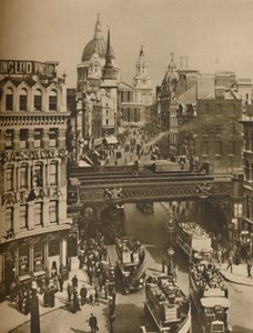 Turm von St. Martins Ludgate Silhouettiert gegen die Masse von St. Pauls, ca. 1935 von Unbekannt