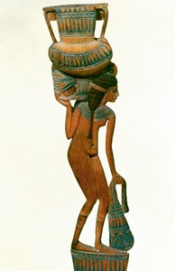 Löffel in Form eines jungen Mädchens, das eine Vase trägt, 18. Dynastie von Unbekannt