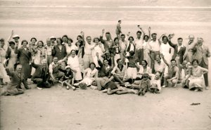 Sporttag für die Gloucester Hotel Party am La Publente Strand, Jersey, 1938