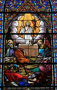 Buntglasfenster. Die Auferstehung Christi, Douarnenez, Frankreich von Unbekannt