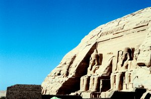 Statuen von Ramses II., aus Abu Simbel, Ägypten, frühes 13. Jahrhundert v. Chr. von Unbekannt
