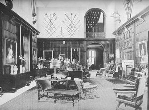 Sutton Place, Surrey - Der Lord Northcliffe, 1910