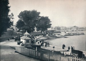 Swanage - Blick auf die Stadt und das Meer, 1895