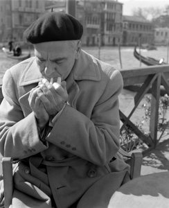 Der Redakteur Wallace DeWitt - Venedig - 1948 von Unbekannt