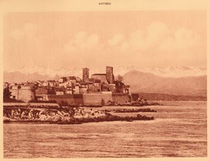 Der Alpenkamm und Antibes, 1930 von Unbekannt