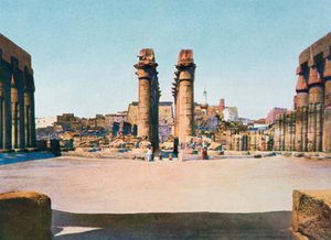 Die Kolonnade von Amenhotep III., Tempel von Luxor, Ägypten, 20. Jahrhundert von Unbekannt