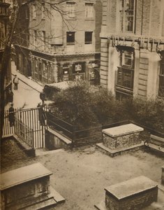Die Coopers Arms vom Kirchhof von St. Olaves, Silver Street von Unbekannt