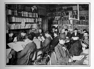 Die Freie Russische Bibliothek und Lesesaal, 15 Whitechapel Road, Stepney, London, ca. 1901 von Unbekannt