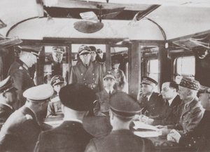 Die deutschen und französischen Delegationen in einem Eisenbahnwaggon in Compiègne zur Unterzeichnung der Kapitulation Frankreichs von Unbekannt