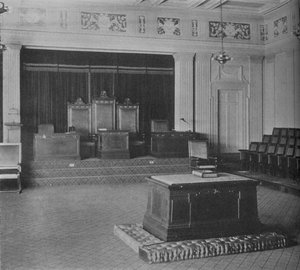 Der Lodge Room mit dekorativem Fries, Freimaurertempel, Birmingham, Alabama von Unbekannt