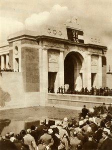 Das Menin-Tor wird enthüllt, Ypern, Belgien, 24. Juli 1927, 1935
