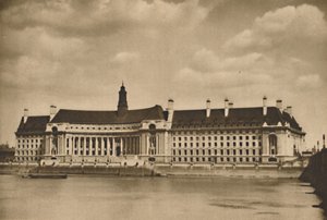 Der Neue Palast an der Themse, das Hauptquartier des London County Council, ca. 1935 von Unbekannt