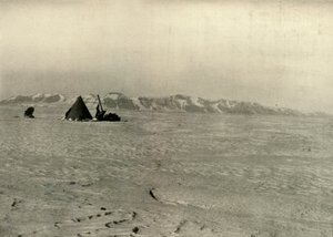 Das Queen Alexandra-Gebirge, fotografiert auf dem Weg hinunter zum Gletscher, ca. 1908, 1909