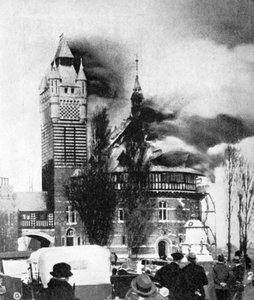 Das Shakespeare-Gedenktheater wird durch Feuer zerstört, März 1926, 1936