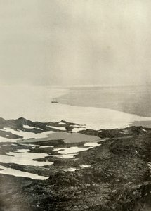 Das Schiff vor Pram Point, kurz vor der Abreise nach Norden, ca. 1908, 1909 von Unbekannt