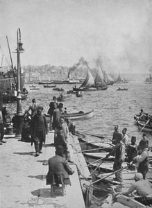 Die Uferpromenade von Stamboul mit Pera in der Ferne von Unbekannt