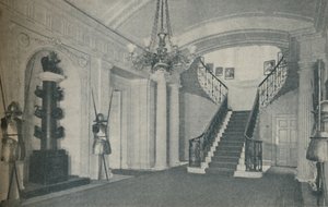 Die feine Treppenhalle in der Residenz des Ersten Lords im Admiralty, 1937 von Unbekannt