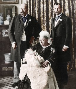 Der zukünftige König Edward VIII. am Tauftag, 16. Juli 1894 von Unbekannt