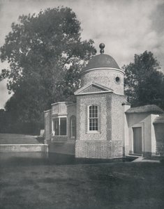 Der Pavillon und das Schwimmbad im Biddesden House, Wiltshire, 1933 von Unbekannt