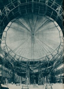 Der innere Aufbau des Luftschiffs R101, c1929 c1937 von Unbekannt
