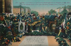 Grab des unbekannten Soldaten unter dem Arc de Triomphe beigesetzt am 11. November 1920, Paris, ca. 1920 von Unbekannt