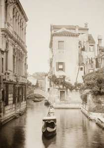 Ohne Titel II 8, um 1890. [Gondel auf Kanal, Venedig] von Unbekannt